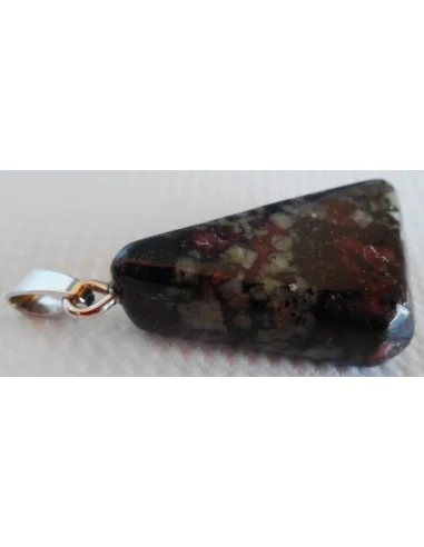 Eudialite pendentif