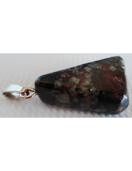 Eudialite pendentif