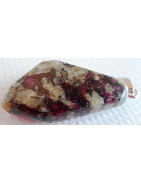 Eudialite pendentif