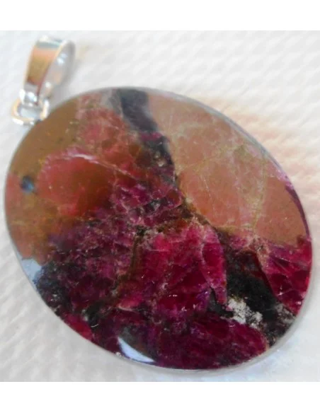 Eudialite pendentif Qualité AA