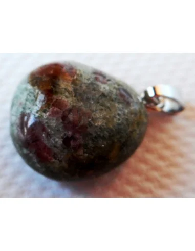 Eklogite pendentif