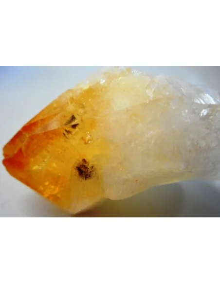 Citrine avec goethite Citrine avec goethite