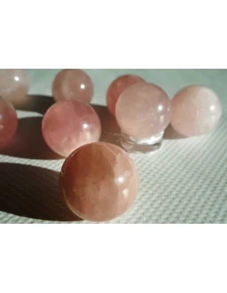 Sphere Quartz rose  20mm