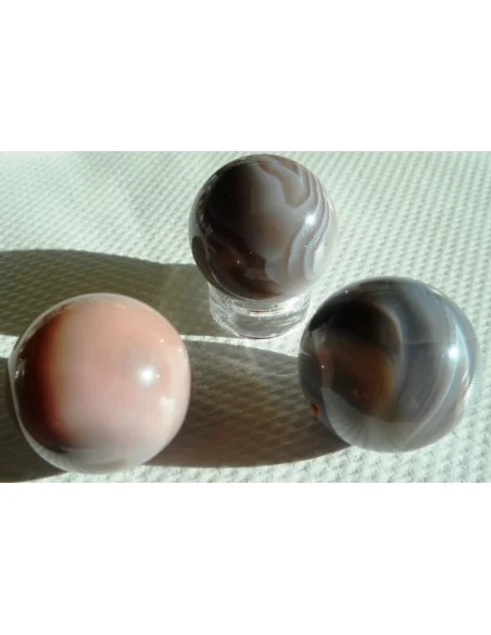 Agate Botswanna rose sphere 20mm