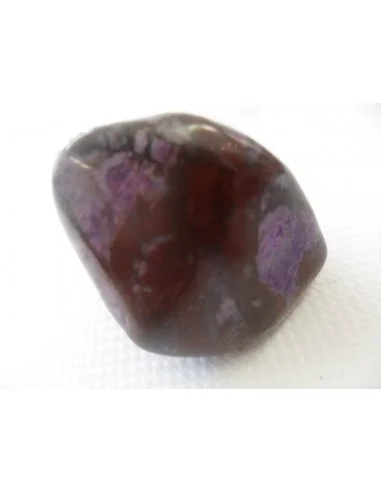 Bustamite avec sugilite polis