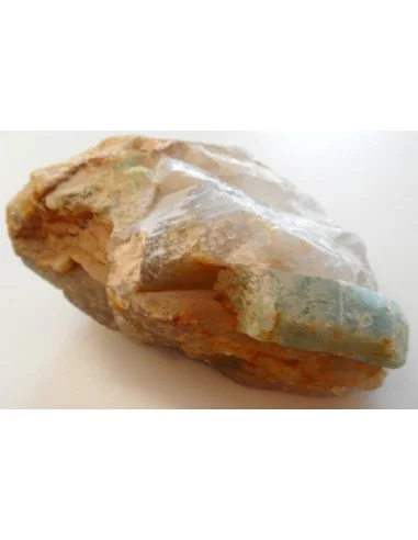 Tourmaline bleue sur gangue