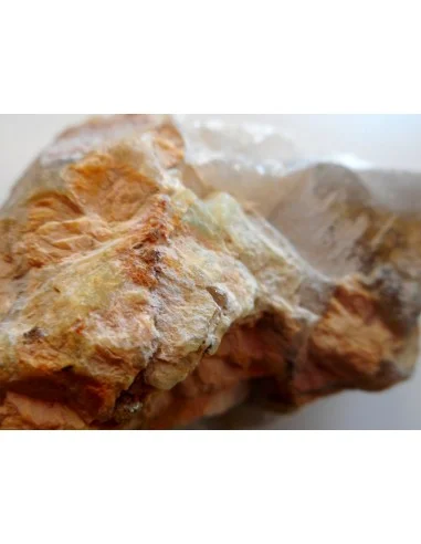 Tourmaline bleue sur gangue