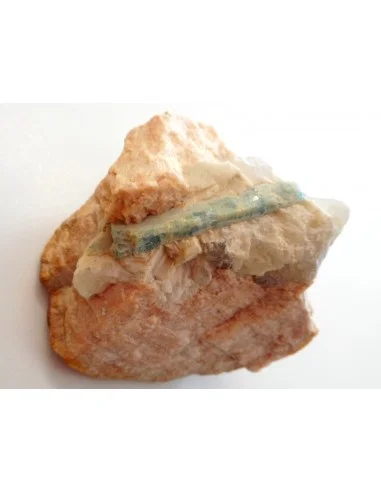 Tourmaline bleu minéral