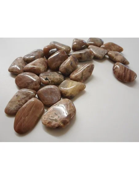 Pierre de lune  sunstone Pierre de lune  sunstone