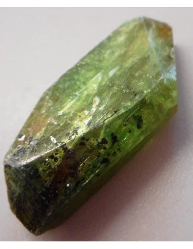 Cyanite verte polis percé