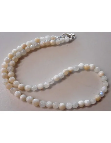 Collier Pierre de Lune facettée 6mm