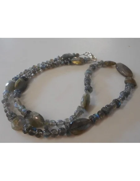 Collier labradorite beaux reflets