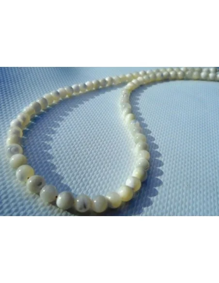 Nacre blanche collier Nacre blanche collier
