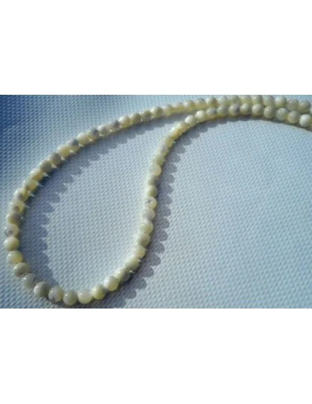 Nacre blanche collier Nacre blanche collier