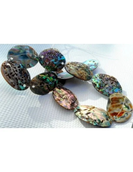 Nacre opalisée ovale 