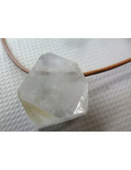 Apophyllite blanche en pendentif