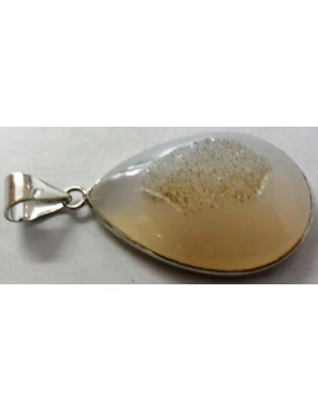 Agate blanche cristalisé pendentif Agate blanche cristalisé pendentif