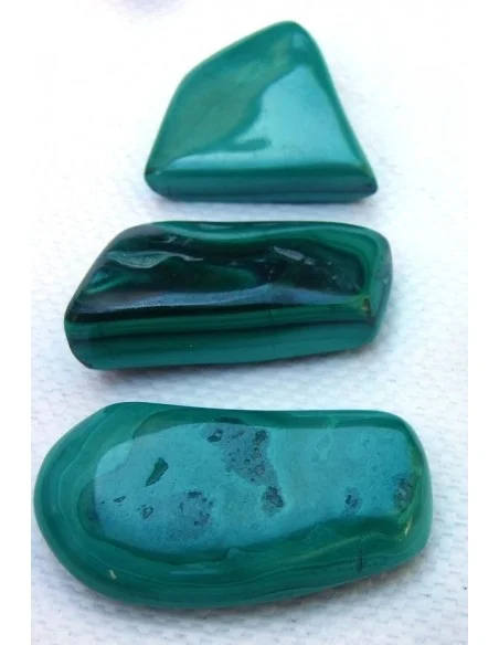 Galet malachite 15 à 19g. Galet malachite 15 à 19g.