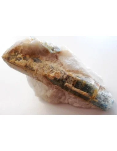 Tourmaline bleue minéral