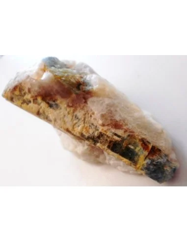 Tourmaline bleue minéral