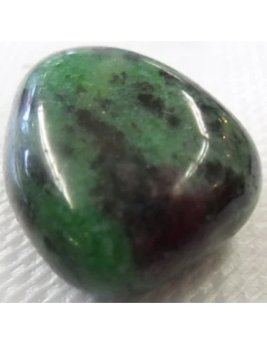 Zoisite aux rubis en pendentif