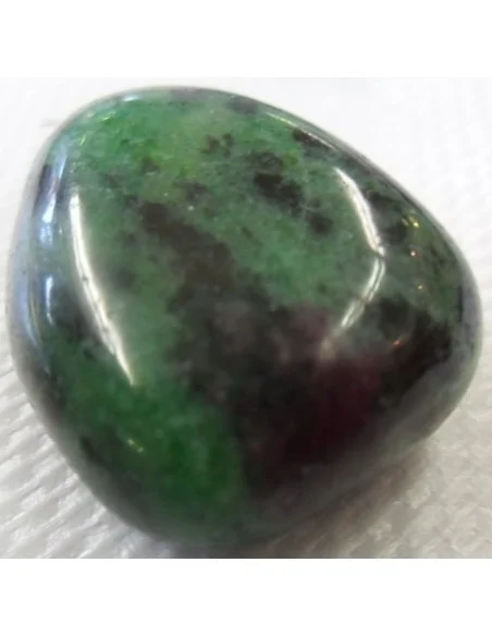 Zoisite aux rubis en pendentif