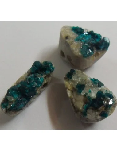 Dioptase cristaliséependentif