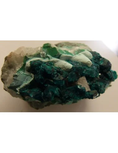 Quattro quantum dioptase minéral