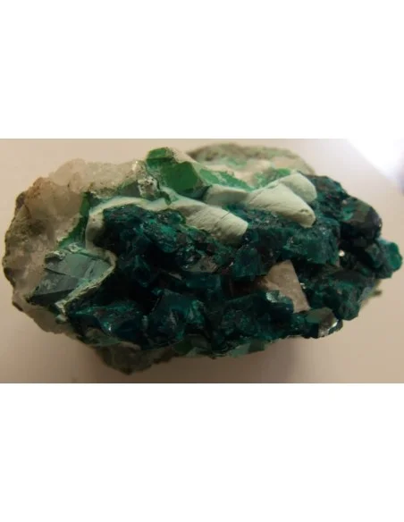 Quattro quantum dioptase minéral Quattro quantum dioptase minéral
