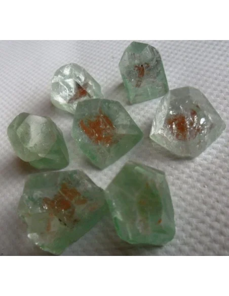 Apophyllite verte cristal Apophyllite verte cristal
