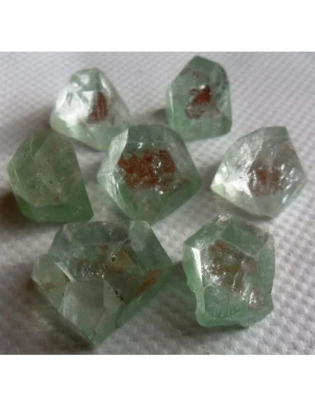 Apophyllite verte cristal Apophyllite verte cristal