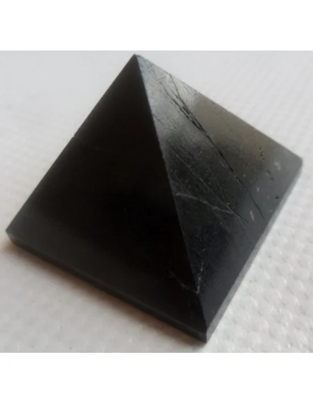 Tourmaline noire pyramide