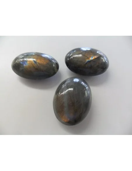 Labradorite  rose galet polis