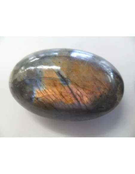 Labradorite  rose galet polis