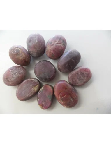 Spinelle rouge cabochon