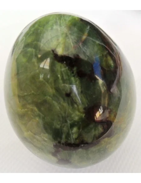 Oeuf Uvarowite grenat verte 56mm