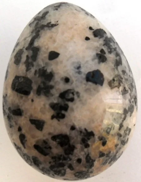 Oeuf Quartz rose tourmaline 6cm Oeuf Quartz rose tourmaline 6cm