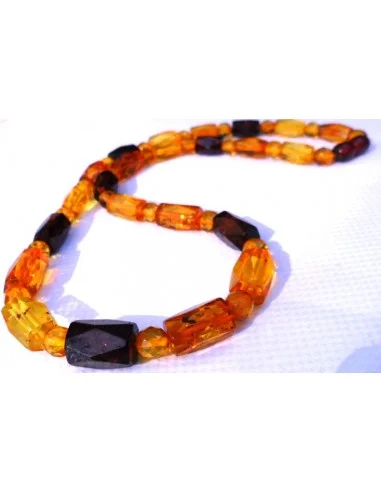 Collier ambre facettes