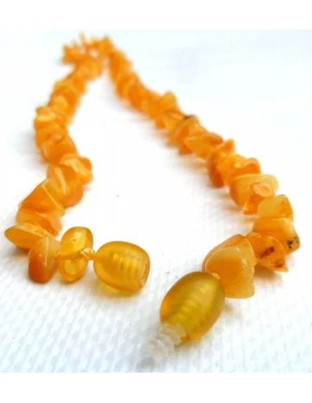 Collier ambre blanche