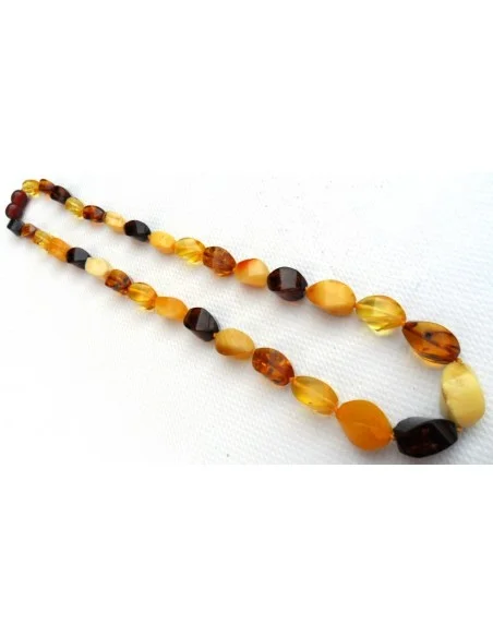 Collier ambre trois couleurs 