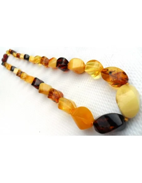 Collier ambre trois couleurs 