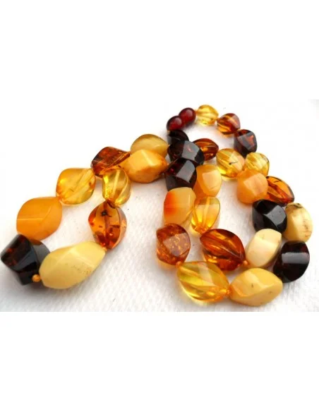 Collier ambre trois couleurs 