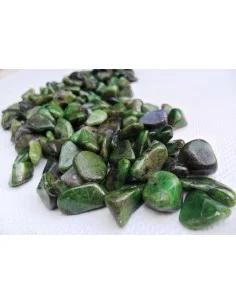 Tsavorite pierre