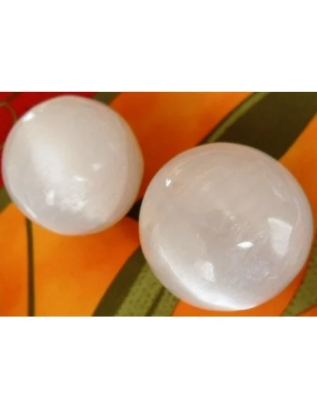 Selenite sphere 40mm Selenite sphere 40mm