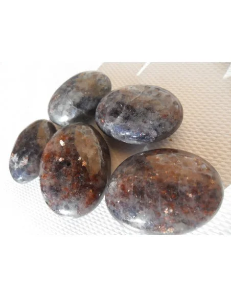 Iolite galet 30 a 37mm Iolite galet 30 a 37mm