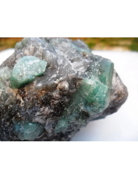 Grand morceau Emeraudes gangue Grand morceau Emeraudes gangue