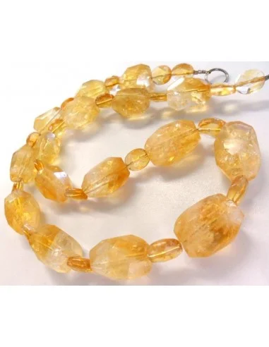 Citrine ovale facetté