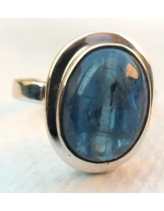 Cyanite bleue bague monté en argent