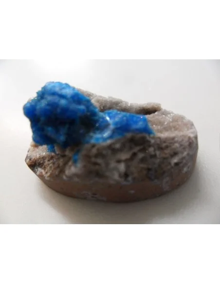Pentagonite cavansite