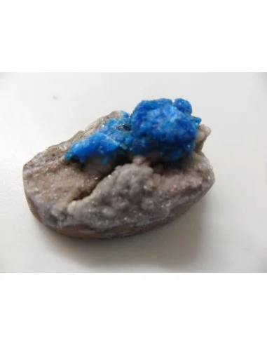 Pentagonite cavansite